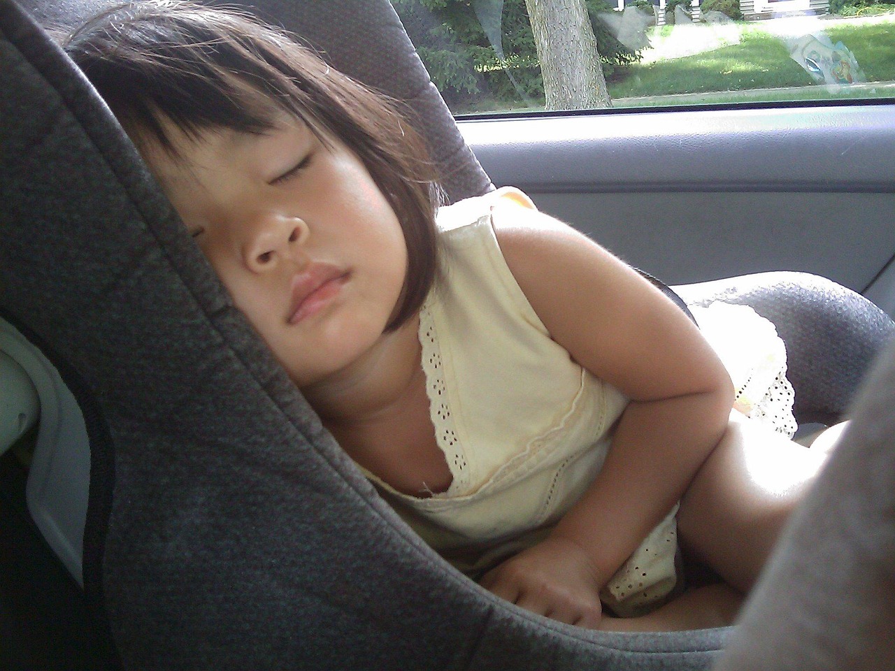 Getting to the airport with children: a calmer start to the holiday